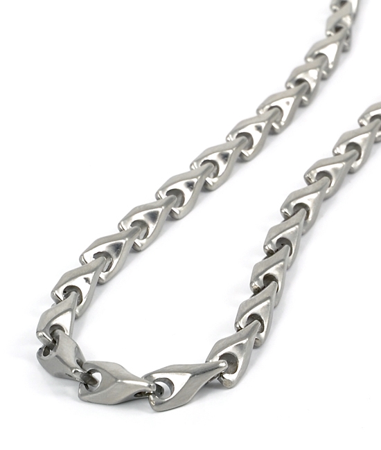 Madox Necklace Steel